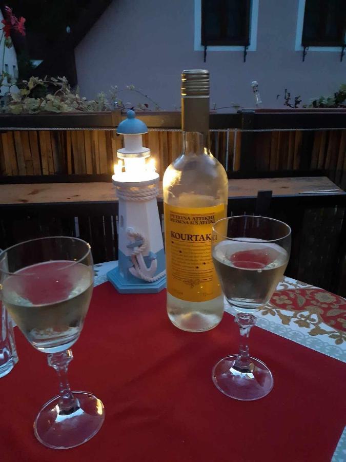 Zu Hause Am Bach Apartman Aggsbach Kültér fotó